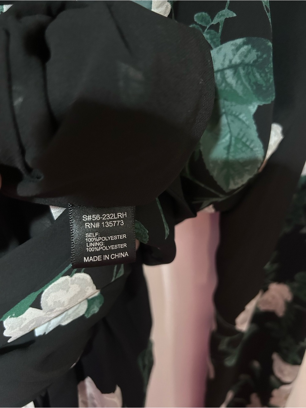 Olivaceous Black Floral Long-Sleeve Romper - Picture 5 of 7